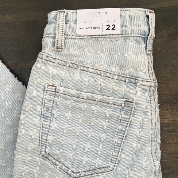 PACSUN 90’S BOYFRIEND JEANS - Picture 4 of 8